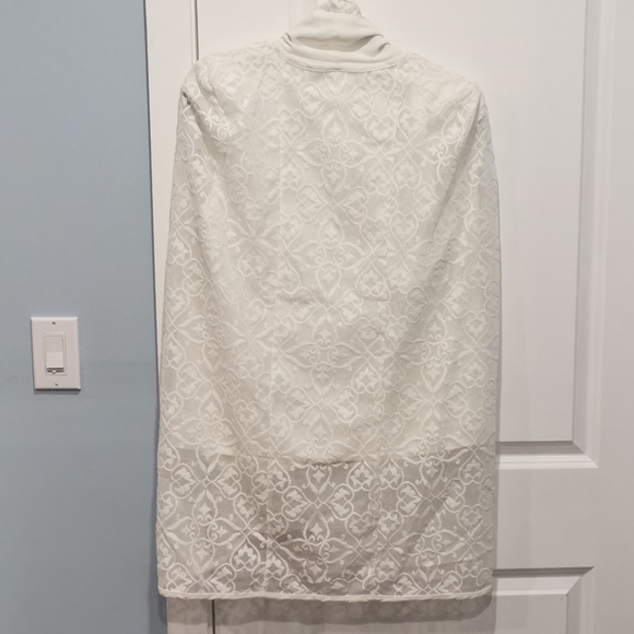 Elliatt Cape Blazer from Nasty Gal EUC - Picture 5 of 12